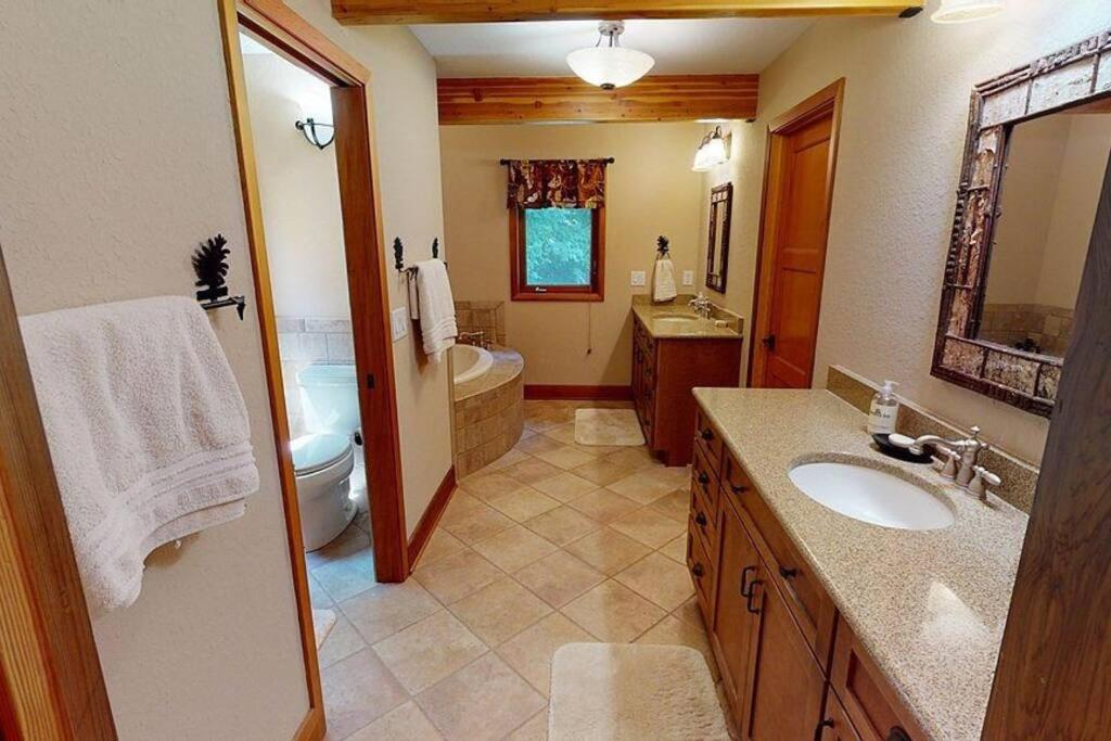 --Mountain Chalet Getaway With Breathtaking View Next To Tail Of Dragon-- Robbinsville Exterior foto