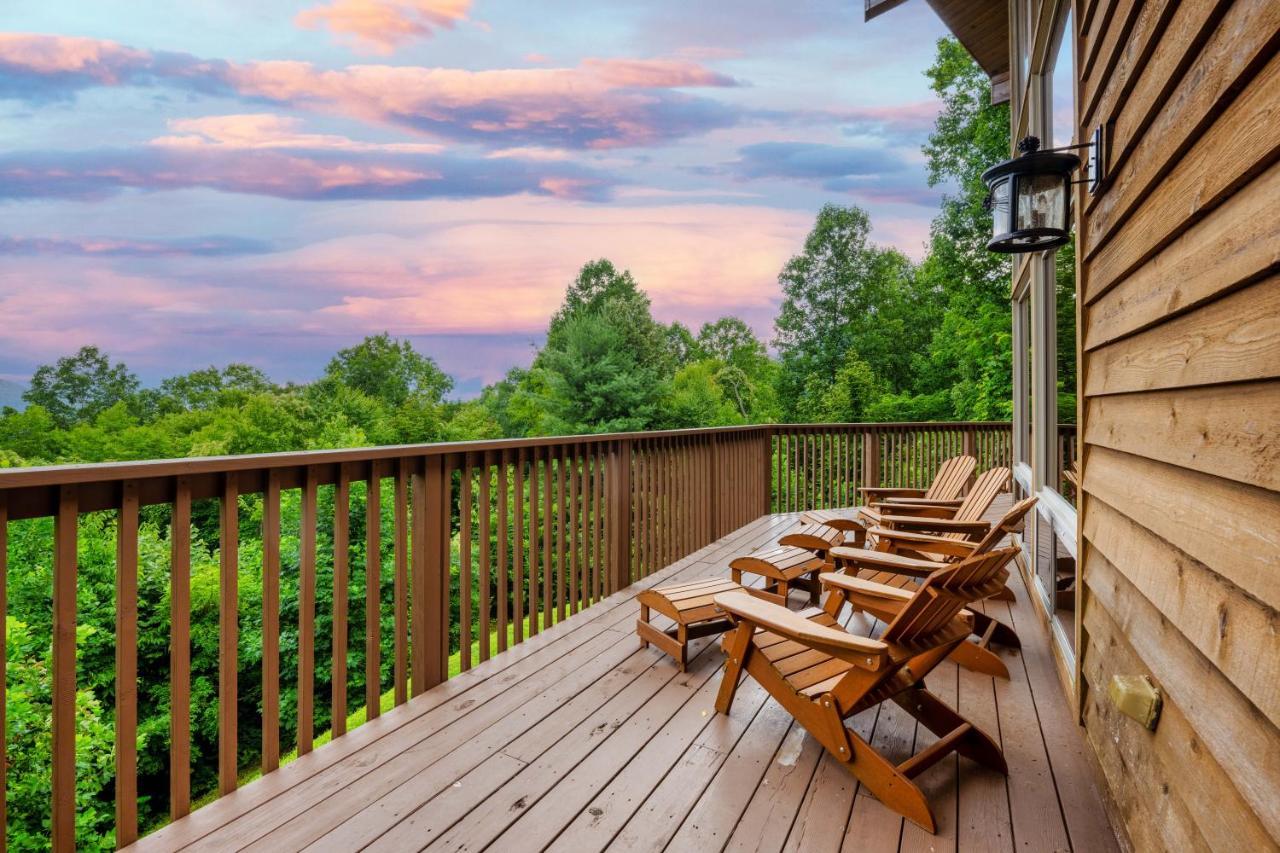 --Mountain Chalet Getaway With Breathtaking View Next To Tail Of Dragon-- Robbinsville Exterior foto